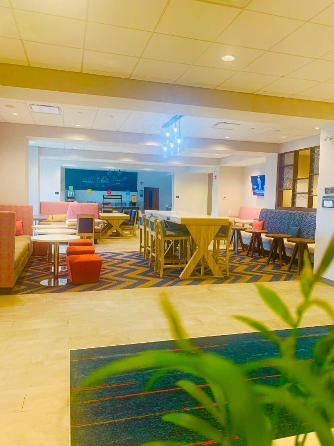 Hampton Inn By Hilton Port Hope Cobourg Extérieur photo